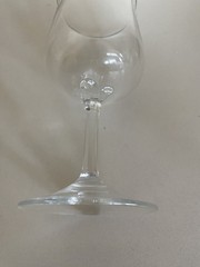 2 Maywood/ Desire Platinum trim Lenox crystal wine glasses 7”