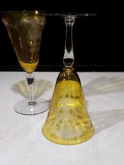 SET OF 2- RARE TIFFIN ARCADIAN TOPAZ YELLOW ETCHED BASKET 7 3/8″ WATER GLASSES