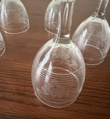 5 – Vintage Pressed Glass Etched Grape On Grid Wine Sherry Cordial. 4 5/8” Tall