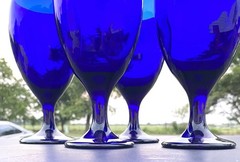 Libbey Premiere Cobalt Blue Wine Glass Water Goblets 7” Tall Thick Stem Set Of 3