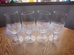 Pier 1 Angle Rim Crackle Wine Iced Tea Smooth Stem Glass – Set of 4