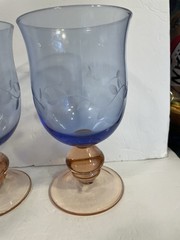 Footed Blue/Pink Etched Leaf Water Glasses/Goblets – Set of 4 – MINT