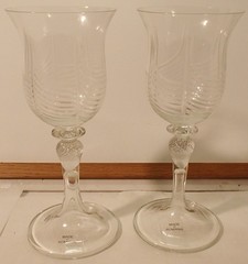 Romanian Clear Crystal Trumpet-Style Etched Swirl Wine Glass Pair (2) 9″ tall