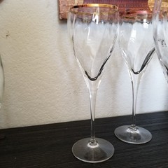 4 Swirl Bowl Wine Glasses Palio Gold Pattern by Primavera Di Cristallo Gold Rim