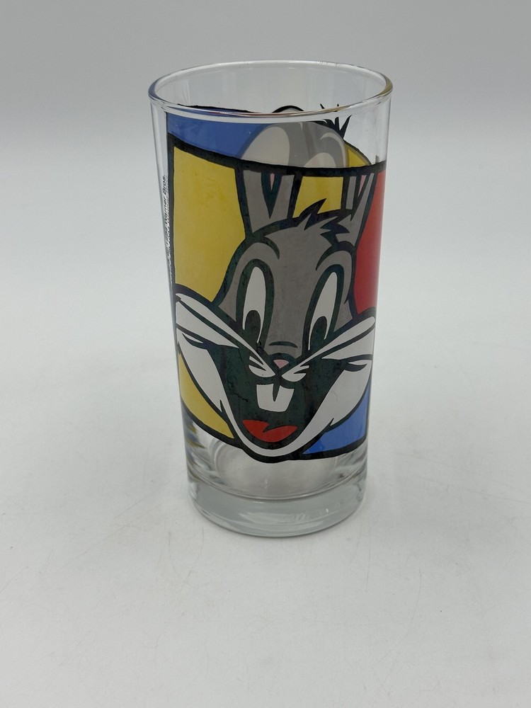 1994 Warner Bros Looney Tunes Bugs Bunny Daffy Duck Glass Tumbler Vintage