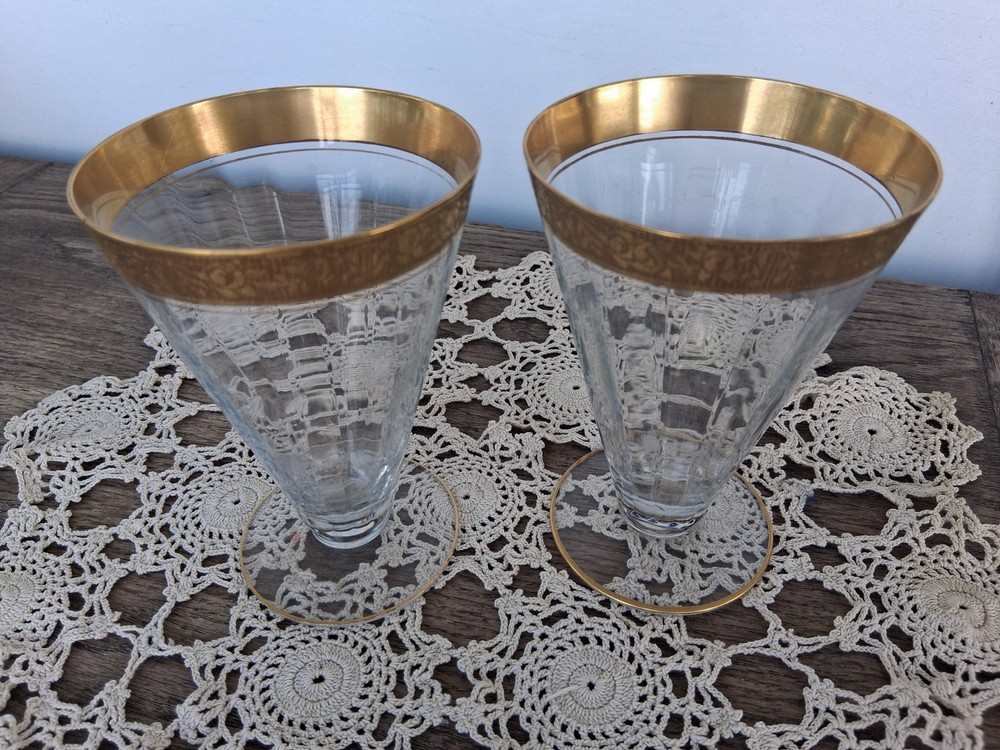 Gold Optic 4 1/2″ tea or water Glass Footed Tumbler