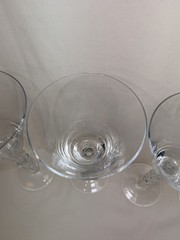 Z Gallerie Glass ZGG1/ Pier 1 Captured Mouth Clear Wine Goblets 9 in Set of 4