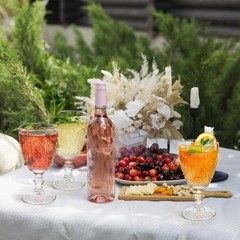Clear Glass Goblets, Drinking Goblets Stemmed Water Glasses for Iced Tea Wine…