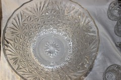 Vintage Anchor Hocking Arlington Punch Bowl With 8 Punch Cups