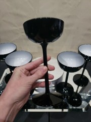 5 Champagne sherbet 6-3/4″ Glasses Cased Black White Carlo Moretti Murano Italy