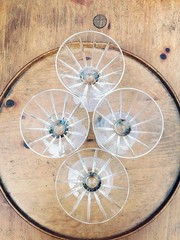 Williams Sonoma Crystal Stemware Dorset 7 3/4″ X 4 3/8″ Martini Glass Set of 4