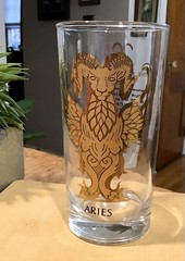 Vtg MCM Aries Zodiac Ram Glass Heavy 22k Gold Tumbler Barware Anchor Hocking