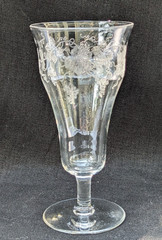 ANTIQUE FOSTORIA NEW VINTAGE GRAPE ETCH #227 STEM 858 5 1/2″ PARFAIT/CHAMPAGNE