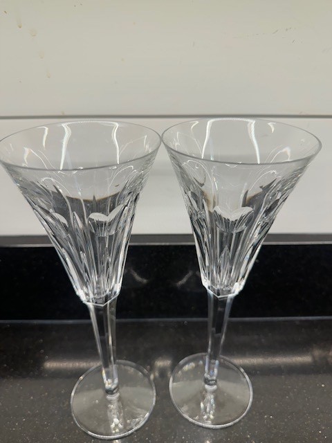 2 Waterford Millennium “Love” Toasting Fluted Champagne Glasses Hearts 9 1/4”