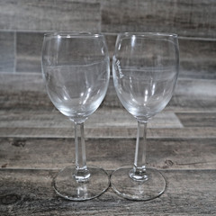 Ocean City Maryland «Wine on the Beach» Commemorative Wine Glasses Set of 2