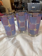 VTG Libby Glasses. Blue And Pink Square’s With Gold Accents. Date 1950-1960.
