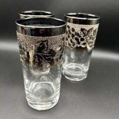 Vintage Dorothy Thorpe Silver Fade Glasses Embossed Grapes MCM Set of 3