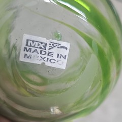 Unmarked Set of 2 Green/Clear Swirl Art Glass Rocks Glasses Mexico