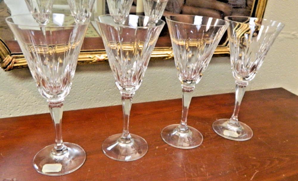 Gorham Sparkling Crystal Stem Ware 8 oz. wine Glasses (4) – Excellent!