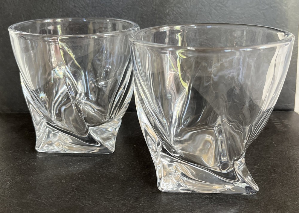 Mikasa “Motion” Twist Rocks Glasses, Set Of 2, 3.75” Tall, Great Cond., Sq. Base