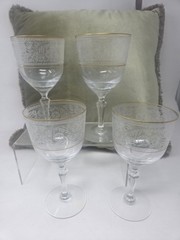 4 Fostoria Renaissance 7″ Water Goblets with Gold Trim