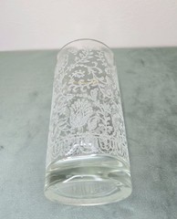 Vintage Libbey MCM Frosted White Lace Floral Glasses 5.5” Gold Rimmed