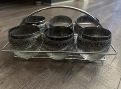 6 Dorothy Thorpe Chrome Silver Fade Embossed Grape Lowball Glasses w/ Carrier