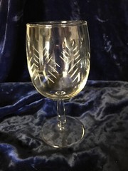 8 – 10oz Wine Goblets Stemmed Clear Glass Etched Lines