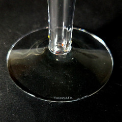 TIFFANY & CO TRUMPET CHAMPAGNE FLUTE, Blown Lead Crystal, 10 oz, 9 1/8″, SIGNED