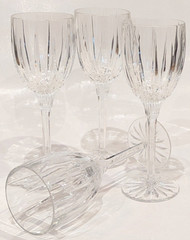 Gorham SUNDANCE Wine Glasses Water Goblets Vertical Cut 8.5″T Vintage Set/4