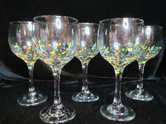 CONFETTI RAISED MULTI COLORED DOTS 5 WATER GOBLETS ART GLASS 7″ TALL