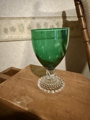 Vintage Forest Green Bubble Foot 5 1/2″ Water Goblets – Anchor Hocking