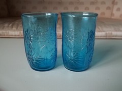 Vtg 2 TURQUOISE Blue Daisy Floral JUICE GLASSES 4 oz.