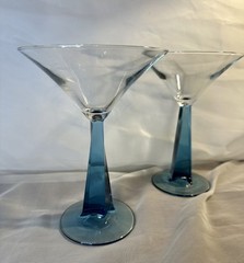 Bombay Sapphire Blue Twist Stem Martini Glasses (2)