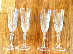 Juice or Wine CrystalGlasses made in France new, a set of four in a box 8.5 x 3