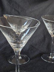 Pier 1 Slanted Clear Crackle 7 1/4″ Martini Glasses Set of 4 Reflections