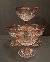 VTG ~ Indiana Glass Diamond Ruby Rim ~ Fruit Dessert Pedestal Dish ~ Set of 4