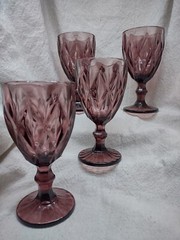 Set of 4 Ravenhead Gemstone Amethyst Wine Glasses 6.75″ tall, 3.5 wide at mouth