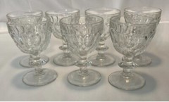 7 CLEAR JEANNETTE GLASS GLASSES/CORDIALS-THUMBPRINT EXCELLENT 4 1/8″ TALL