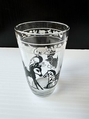 Vtg Kraft Foods “Swanky Swigs” Juice Glass Black Animal Toys Graphics 3.75” MCM