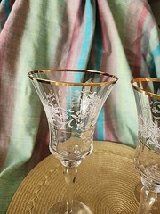 3 Mikasa 9″T Antique White Lace Middle Floral Crystal Water Goblets Gold Trim