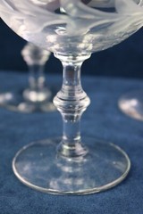 Rare Rock Sharpe GARLAND Grey Cut Leaf Wreath 7 Champagne Sherbet Glasses 4 «