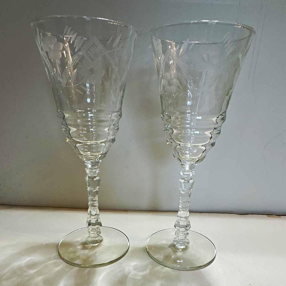 Clear Etched Floral Cut Glass Wine Glasses, Set of 2 Stemmed Goblets 8″