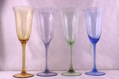 4 Multi-color Fluted Wine Glasses Amber Purple Blue Green Flair Stemmed 9.25 «