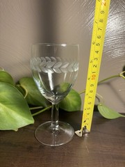 Anchor Hocking Clear Gray Cut Laurel Leaf 5 3/4 » Wine Stem