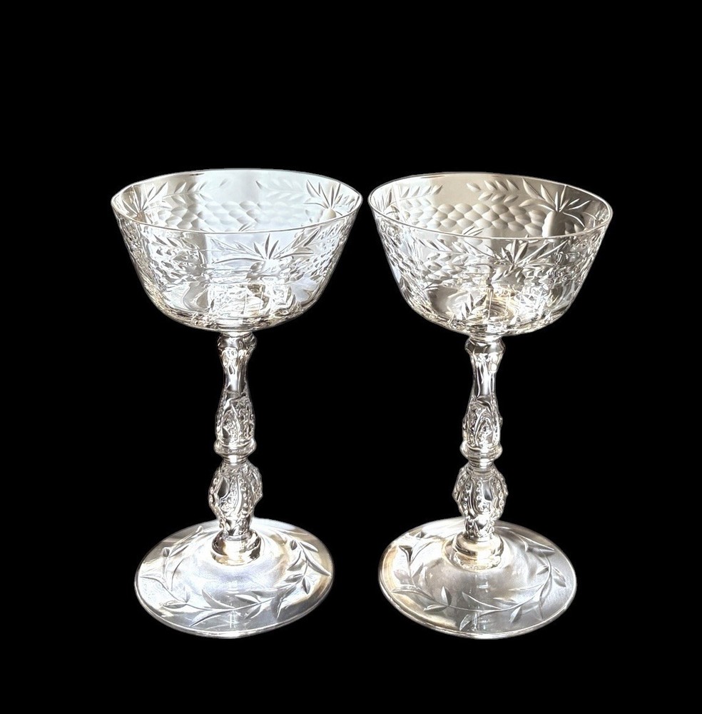 Set of 2 Antique Heisey Etched Stem 3416 Champagne Glass Tall Sherbet 6-1/8” T