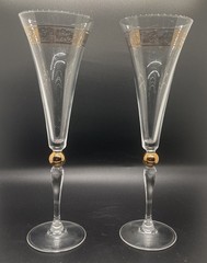 Godiva Chocolatier Champagne Flutes Set of 2 Crystal Clear Gold Accents 10″