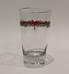 Vintage Libbey Holly Ribbon Christmas Glass Gold Rim, Heavy Base 12 oz 5.75″