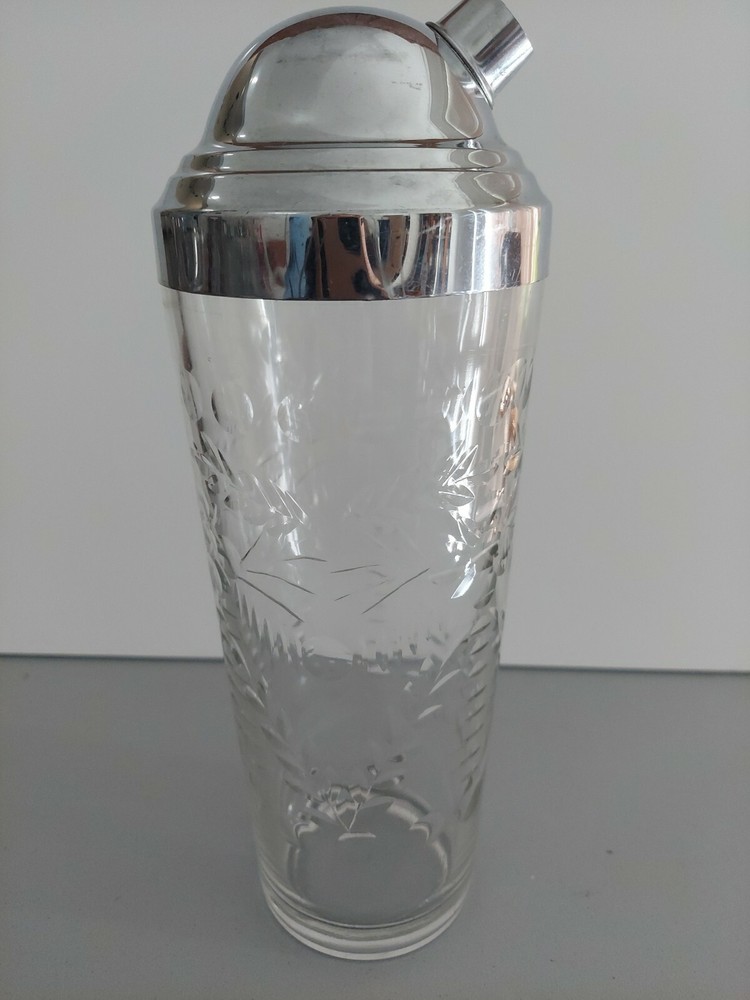 Vtg. Clear Glass Cocktail Shaker – Cut Design & Indented Floral & Dot Pattern