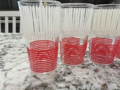 4 Vintage Art Deco Red White Horizontal/Vertical Stripe 3 3/4″ Juice Glasses EXC
